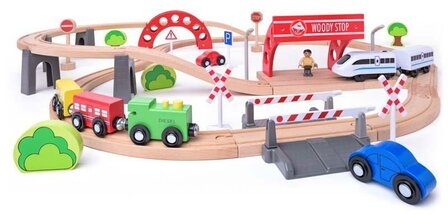 Woody toys houten treinbaan 60-delig met elektrische locomotief