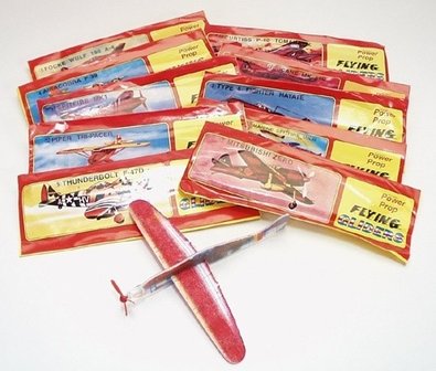 48x EVA Zweefvliegtuigjes piepschuim foam 12 verschillende