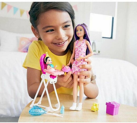 Barbie Skipper Babysitter Verjaardag kinderstoel